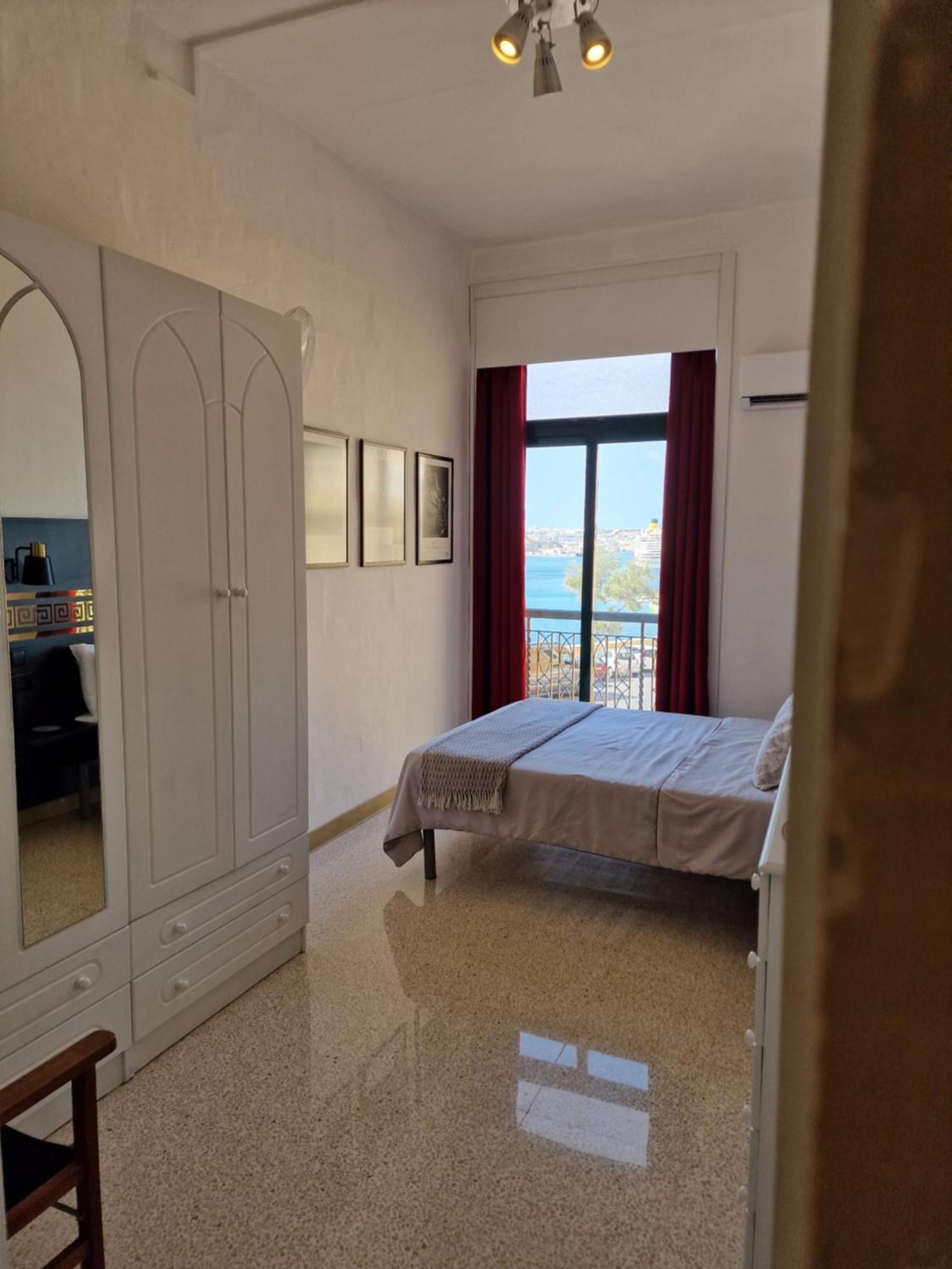 Grand Harbour View Apartment Valletta Ngoại thất bức ảnh